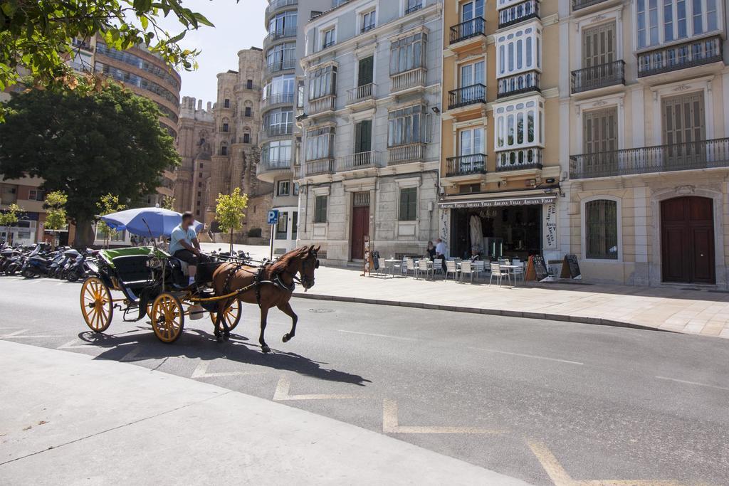Cortina Apartments ! Málaga Eksteriør billede