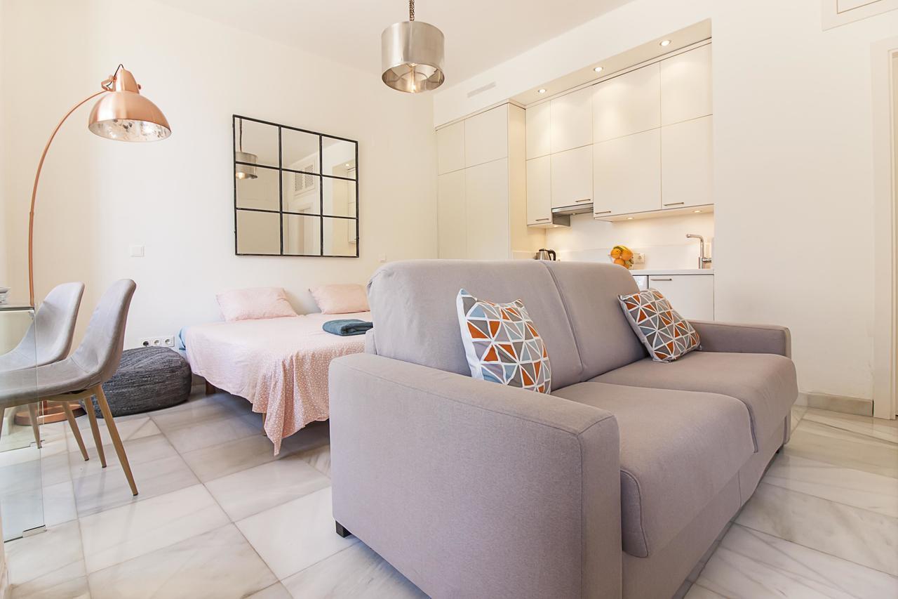 Cortina Apartments ! Málaga Eksteriør billede